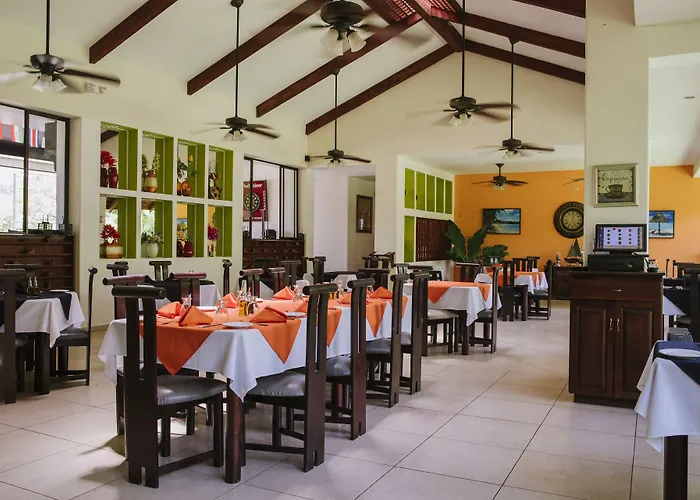 Leyenda Boutique & 4*
